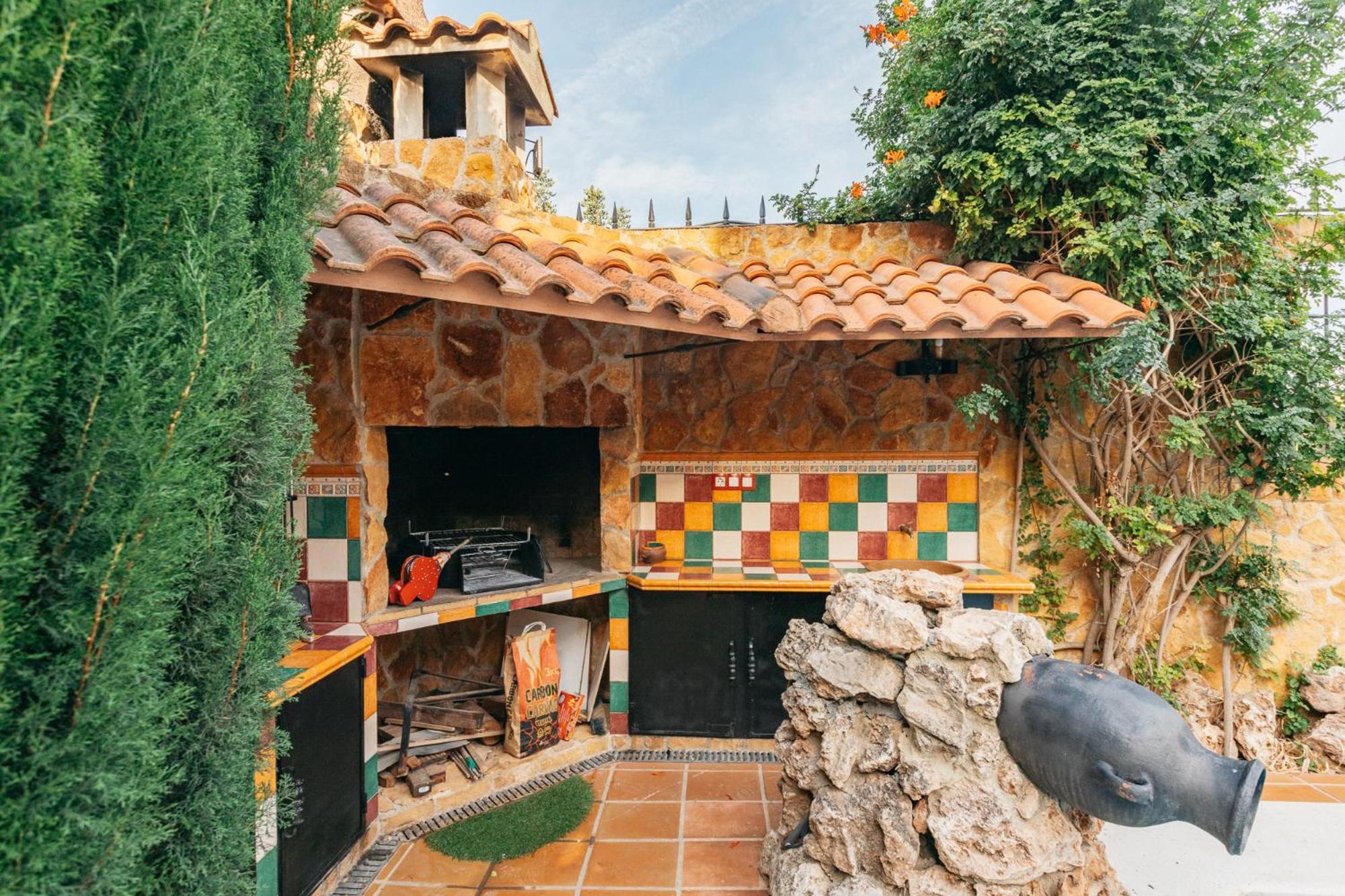 Chalet, Villa Rodeada De Naturaleza Piscina A Doce Klm De Valencia Y 7 Del Aeropuerto Экстерьер фото