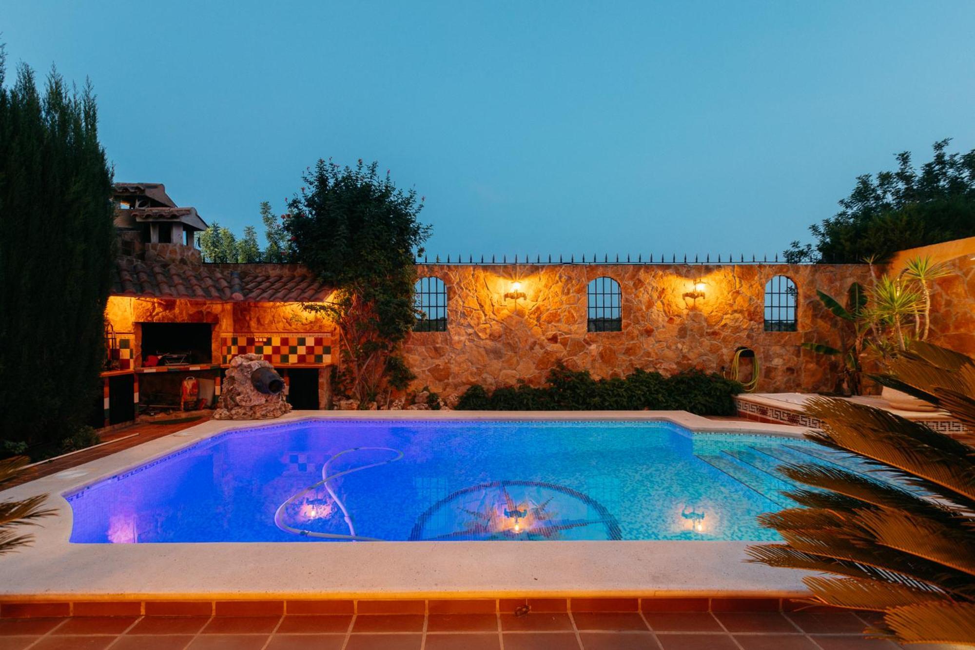 Chalet, Villa Rodeada De Naturaleza Piscina A Doce Klm De Valencia Y 7 Del Aeropuerto Экстерьер фото