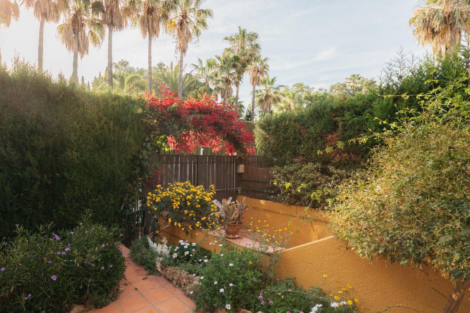 Chalet, Villa Rodeada De Naturaleza Piscina A Doce Klm De Valencia Y 7 Del Aeropuerto Экстерьер фото